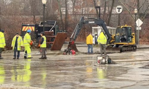 Water Main Break Impacts Chestnut Street