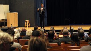 Israel-Gaza Conflict in Focus During Auchincloss Town Hall