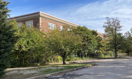 Planning Board Cautiously Encourages New Development