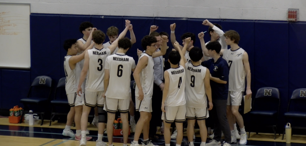 Boys Volleyball Defeats La Salle Academy for Third Straight Win
